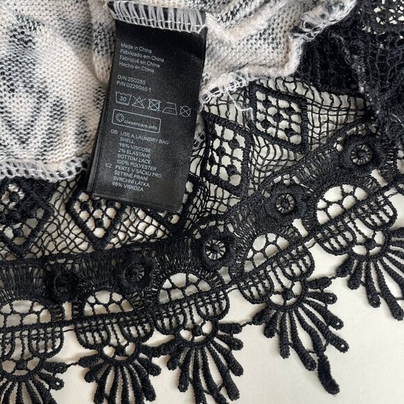 H&M Divided Lace Hem Cropped Tribal Lightweight Sweater Scoop Neck Sz Large - Picture 7 of 8
